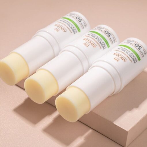 Protetor Solar Stick Ultraleve FPS 50 - Image 3